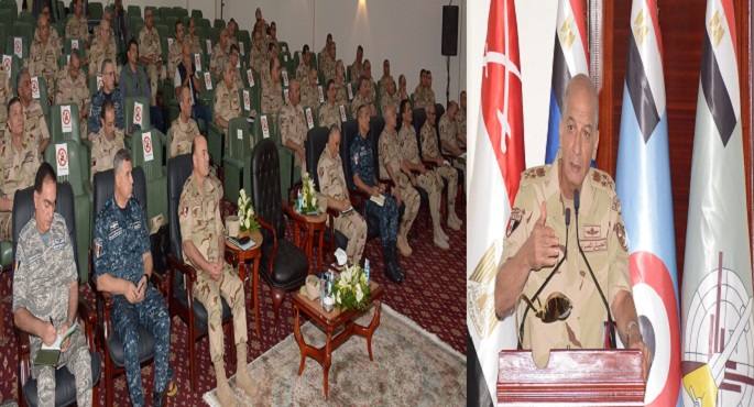 بالفيديو والصور.. وزير الدفاع يلتقي عدد من قادة القوات المسلحة بقيادة قوات الدفاع الجوي