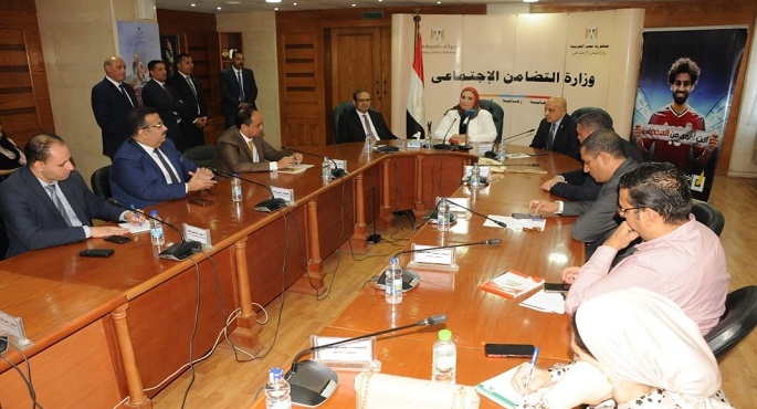 بالصور.. وزيرة  التضامن توقع  بروتوكولات تعاون مع جامعتي أسوان وسوهاج لإنشاء مراكز جديدة لعلاج وتأهيل مرضى الإدمان‪  ‬