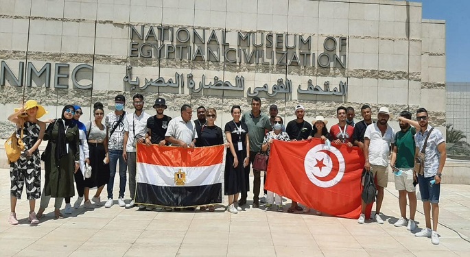 أسبوع الإخاء المصري التونسي.. وفد شباب تونس يزور المتحف القومي للحضارة