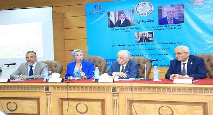 بالصور..وزيرا البيئة والتعليم يشهدان جلسة افتتاح أكبر برنامج تدريبي حول التغيرات المناخية