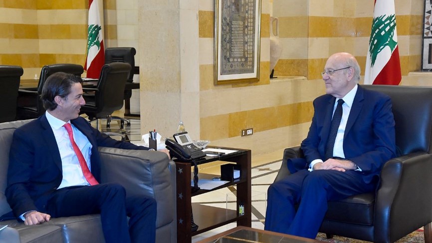 ميقاتي يبحث مع الوسيط الأمريكي تطورات مفاوضات ترسيم الحدود البحرية بين لبنان وإسرائيل