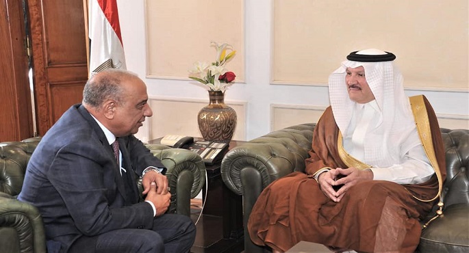 بالصور .. وزير قطاع الأعمال العام يستقبل السفير السعودي بالقاهرة لبحث تعزيز التعاون المشترك