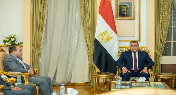 بالصور .. وزير الإنتاج الحربي يستقبل سفير مصر بكينيا لمناقشة سبل تعزيز العلاقات الإقتصادية والإستثمارية بين الجانبين