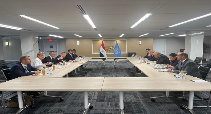 بالصور.. شكري ونظيره المجري يؤكدان أهمية مواصلة دفع العلاقات خاصة الاقتصادية بين البلدين