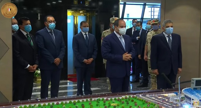 الرئيس السيسي يفتتح القرية الأولمبية لهيئة قناة السويس