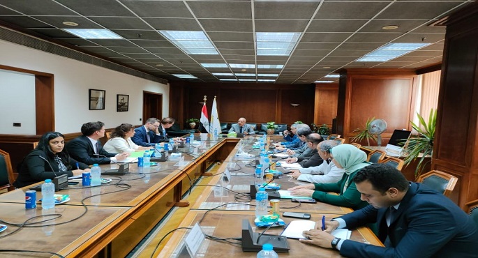 وزير الري يلتقي وفد وزارة التعاون الإقتصادى والتنمية الألمانية
