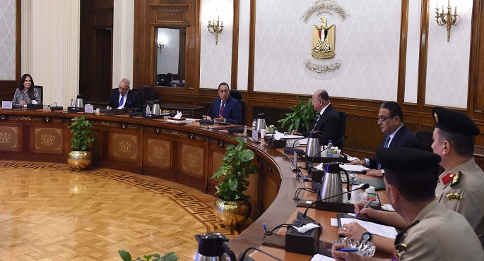 بالصور.. رئيس الوزراء يتابع الموقف التنفيذي لمشروع “ممشى أهل مصر” وحل مشكلات المستثمرين بمحافظة القاهرة