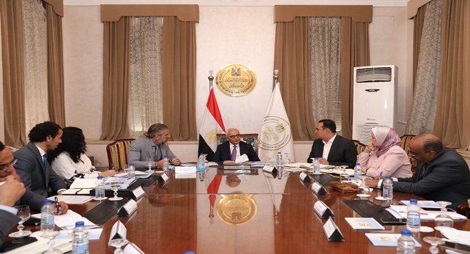 بالصور.. وزير التعليم يبحث أوجه التعاون مع ممثل منظمة يونيسيف في مصر