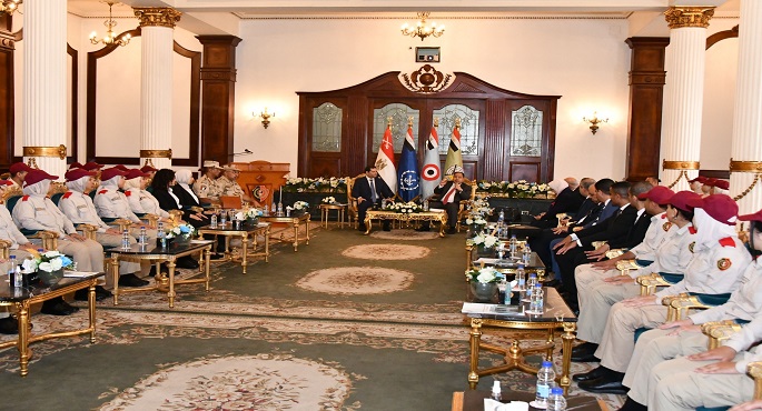 بالصور.. المتحدث العسكري: القوات المسلحة تنظم زيارة لوزير المالية بالكلية الحربية
