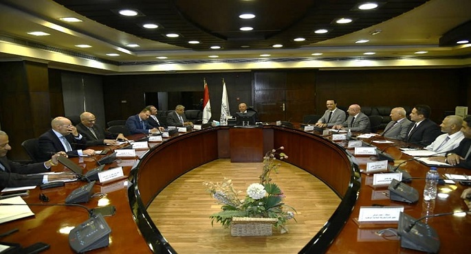 وزير النقل يتابع نتائج اللجنة المشكله لبحث آلية توفير سفن لبناء أسطول تجاري بحري