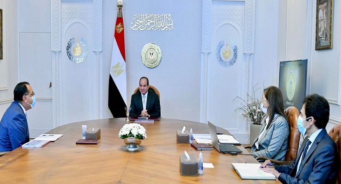 الرئيس السيسي يوجه بالاستمرار في دراسة تداعيات مختلف الأزمات الدولية على الأداء الاقتصادي محلياً