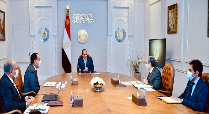 السيسي يوجه بتعزيز جهود دعم الصناعات الوطنية الثقيلة وفي مقدمتها صناعة الألمونيوم