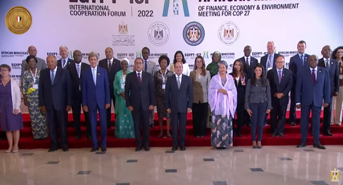 الرئيس السيسي يصل إلى مقر انعقاد منتدى مصر للتعاون الدولي والتمويل الإنمائي بالعاصمة الإدارية