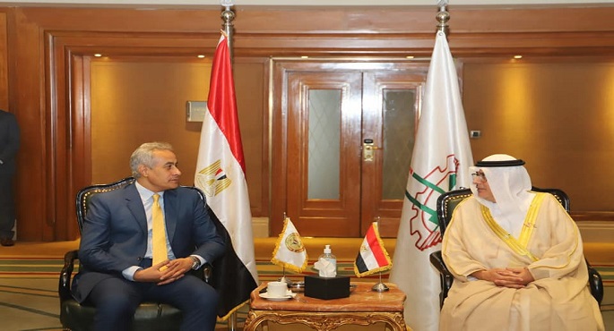 بالصور.. وزير القوى العاملة يلتقي نظيره الاماراتي وتنسيق وتعاون في القضايا المشتركة