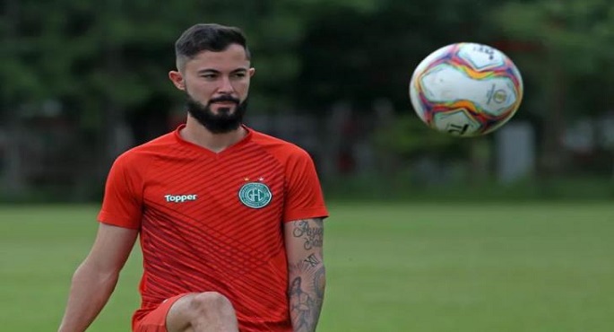 نادي بوليفار البوليفي يعلن انتقال لاعبه البرازيلي برونو سافيو إلى الأهلي