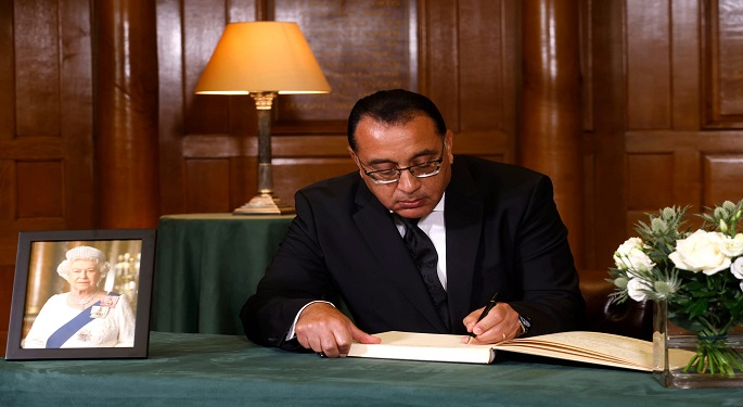رئيس الوزراء يشارك نيابة عن الرئيس السيسي في مراسم جنازة الملكة إليزابيث الثانية