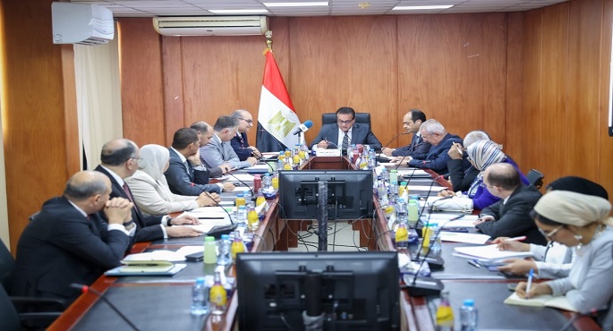 بالصور .. وزير الصحة يترأس اجتماع مجلس إدارة الهيئة العامة للمستشفيات والمعاهد التعليمية