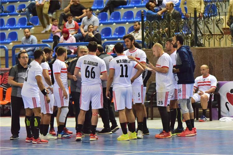 يد الزمالك يفوز على مولودية الجزائر ويتأهل مباشرة لنصف نهائي البطولة العربية بتونس