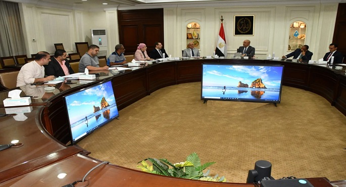 الجزار يلتقى مجموعة عمل مشروع بيت الوطن لمتابعة سير العمل وطرح أفكار جديدة لتطويره