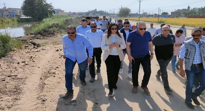 بالصور.. وزير الري يتفقد مشروعات الوزارة بمحافظة البحيرة