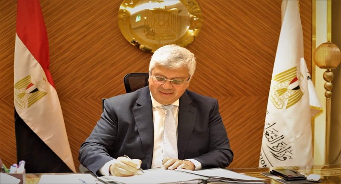 وزير التعليم العالي يبحث سُبل تعزيز التعاون المُشترك وتبادل الخبرات مع اليونسكو
