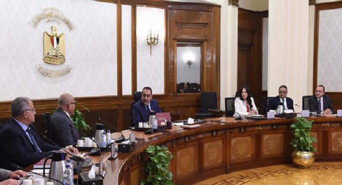 بالصور.. مدبولي يؤكد دور الهيئة فى تطوير الإنتاج المحلي وزيادة قدرته التنافسية وتنفيذ العديد من المشروعات القومية