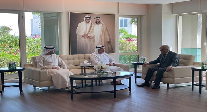 بالصور.. وزير التربية والتعليم يبحث مع نظيره الإماراتي سبل التعاون بين البلدين