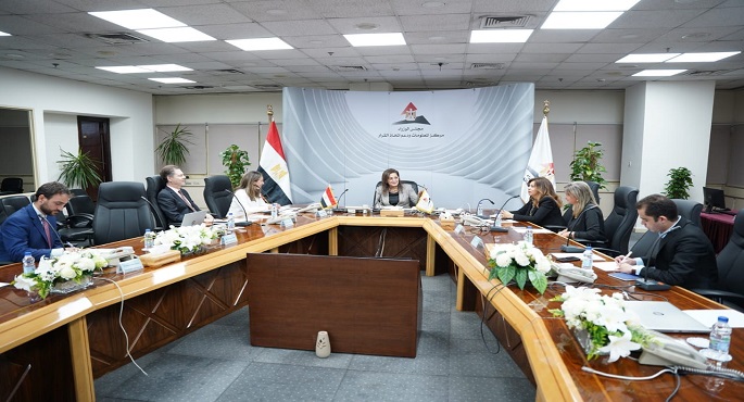 بالصور.. وزيرة التخطيط تناقش مع وزيرة التجارة الأسبانية الفرص الاستثمارية في مصر