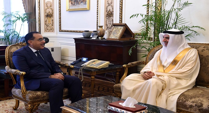 بالصور.. رئيس الوزراء يلتقي سفير البحرين لدى مصر بمناسبة انتهاء فترة عمله في القاهرة