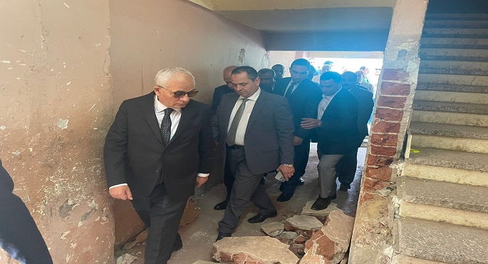 بالصور.. وزير التعليم: صرف 10 آلاف جنيه للطلاب المصابين في واقعة مدرسة المعتمدية الإعدادية بنات بكرداسة