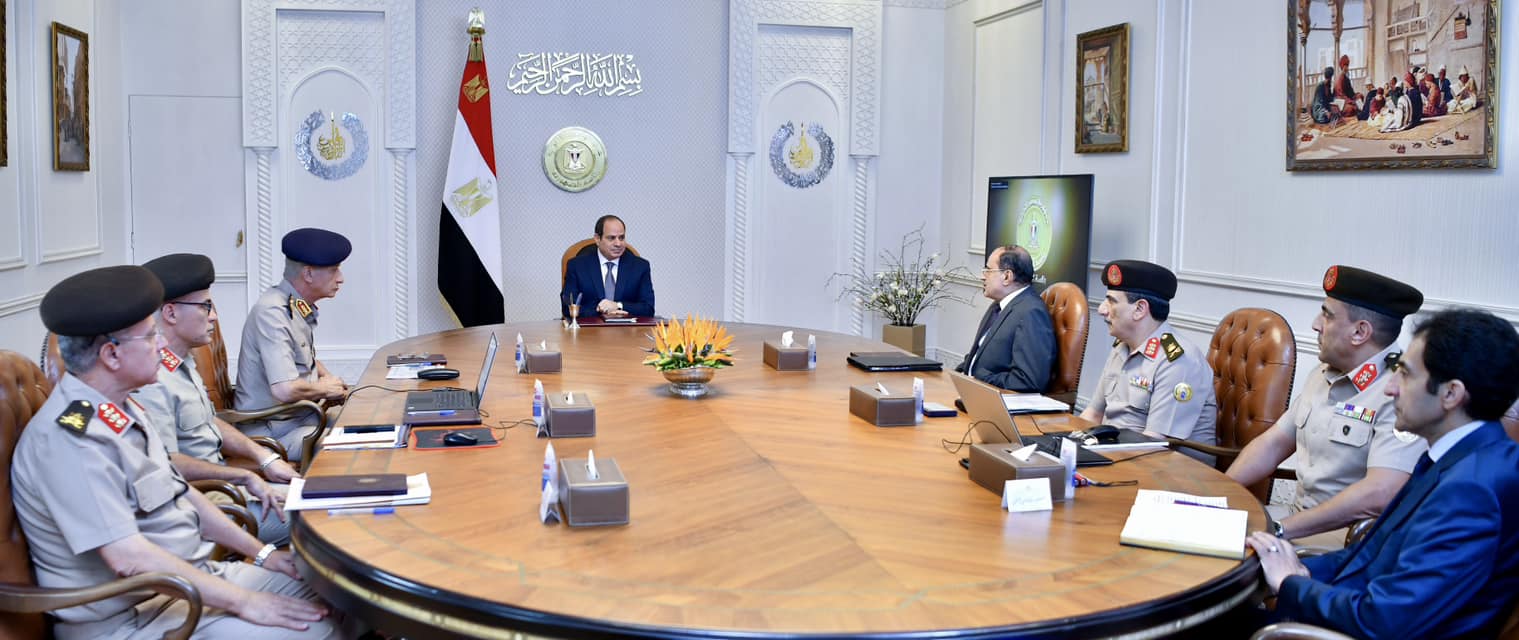 الرئيس السيسي يطلع على الموقف التنفيذي لجهود تطوير مساحات الأراضي الفضاء غير المستغلة بمحافظة القاهرة
