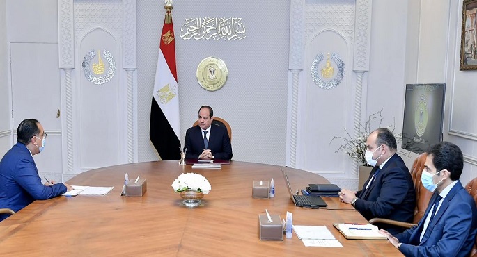 الرئيس السيسي يوجه بتعزيز نشاط المجمعات الصناعية للوصول إلى أقصى حد ممكن من قدرتها الإنتاجية