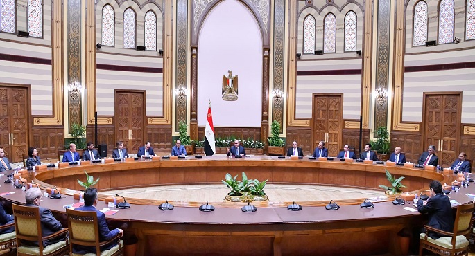 بالصور .. السيسي يؤكد تطلع مصر لتطوير التعاون الاقتصادي والتجاري مع رجال الأعمال والشركات الكويتية