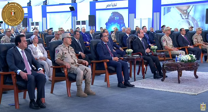 بالفيديو.. الرئيس السيسي يشهد افتتاح مركز التحكم المركزي للشبكة الوطنية الموحدة لخدمات الطوارئ بالمقطم