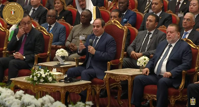 السيسي : مستعدون للشراكة مع المستثمرين في مشروعات “ابدأ” .. وهدفنا تشجيع وطمأنة رجال الصناعة