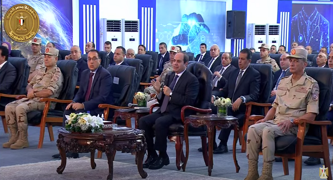 بالفيديو.. السيسي: الشبكة الوطنية الموحدة لخدمات الطوارئ والسلامة تساهم بتأمين البيانات والاتصالات بشكل كامل
