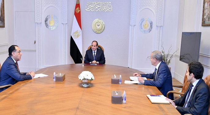 الرئيس السيسي يوجه بالمحافظة على استمرارية المخزون الاستراتيجي من السلع الرئيسية