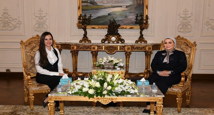 بالصور.. قرينة الرئيس ترحب بالسيدة الأولى لجمهورية صربيا في بلدها الثاني مصر