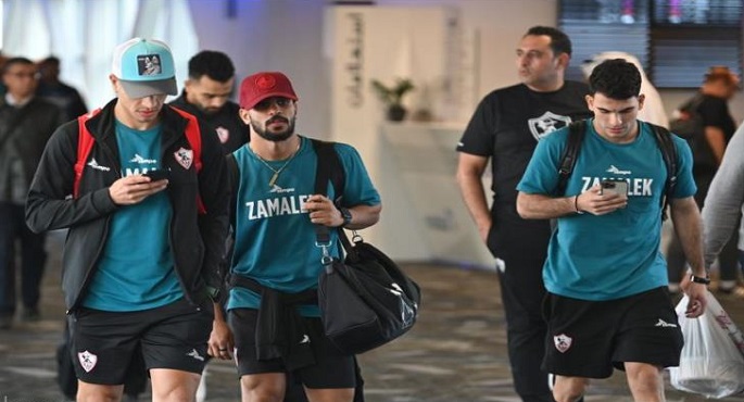 بعثة الزمالك تعود إلى القاهرة بعد خسارة السوبر أمام الأهلي