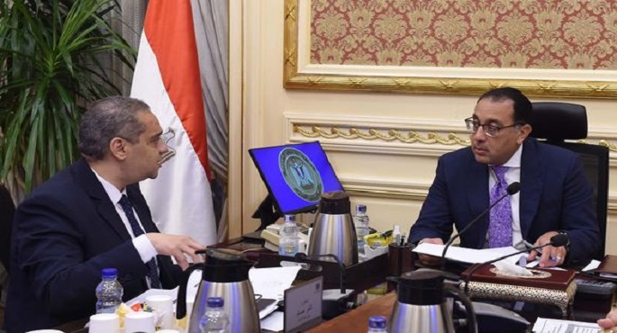 رئيس الوزراء يؤكد اهتمام الدولة المصرية بدعم صناعة الدواء باعتبارها قطاعًا جاذبًا للاستثمار