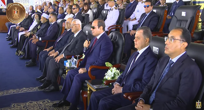 الرئيس السيسي يشهد حفل تخريج دفعة جديدة من طلبة أكاديمية الشرطة