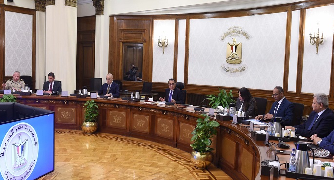 مدبولي يبحث سبل توطين صناعة الطلمبات مع “الشركة المصرية الألمانية للمضخات روهربمبن مصر”