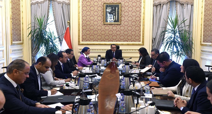 رئيس الوزراء يتابع الترتيبات اللوجستية الخاصة بانعقاد مؤتمر المناخ بشرم الشيخ الشهر المقبل