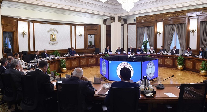 بالصور..رئيس الوزراء يستعرض خطة النهوض بالتعليم الفني والحرفي والتوسع فيه