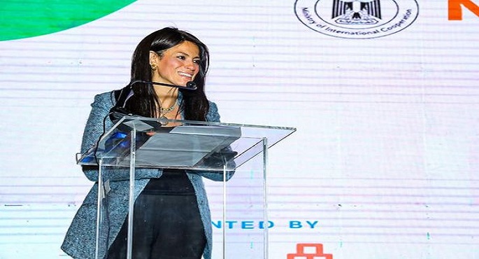 المشاط: برنامج “نُوَفِّي” يضم قائمة المشروعات الوطنية الخضراء ذات الأولوية