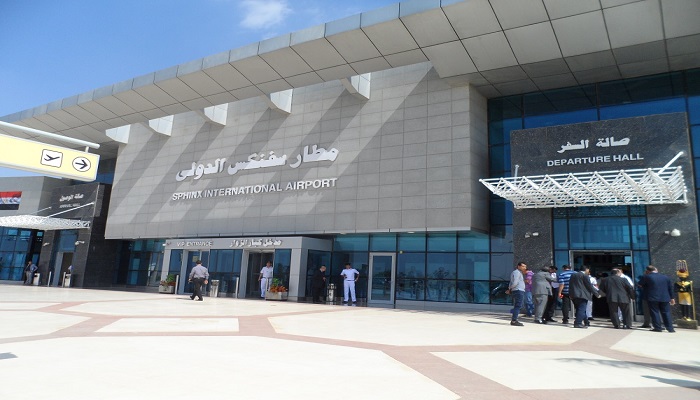 بالصور..وزير الطيران يتفقد مطار سفنكس الدولي ويوجه بسرعة الانتهاء من أعمال تطويره