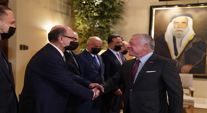 العاهل الأردني: نتعاون مع مصر والعراق لبناء شراكات اقتصادية تنعكس نتائجها على المنطقة