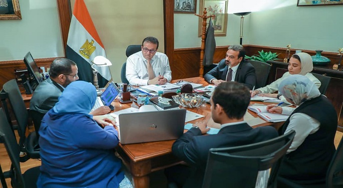 وزير الصحة يناقش استعدادات إطلاق مبادرة لدعم صحة المواطنين النفسية
