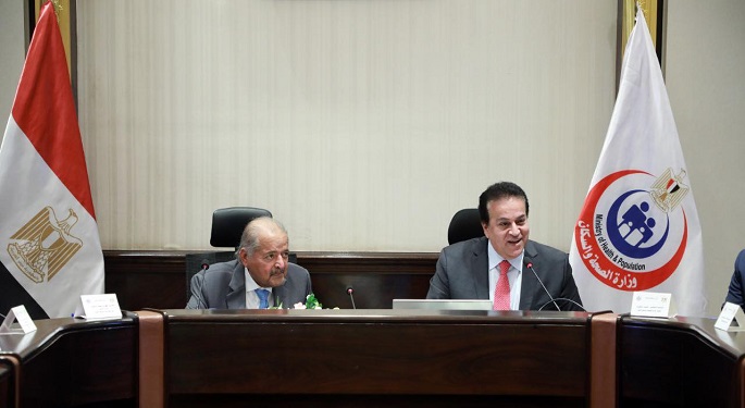 بالصور.. وزير الصحة يبحث مع رابطة رجال الأعمال القطريين فرص الاستثمار بالقطاع الصحي