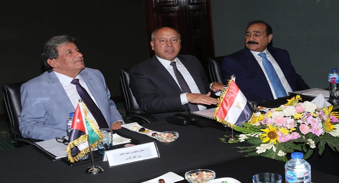 انعقاد الجمعية العمومية لشركة الجسر العربي للملاحة في القاهرة بحضور وزراء النقل في مصر والعراق والأردن